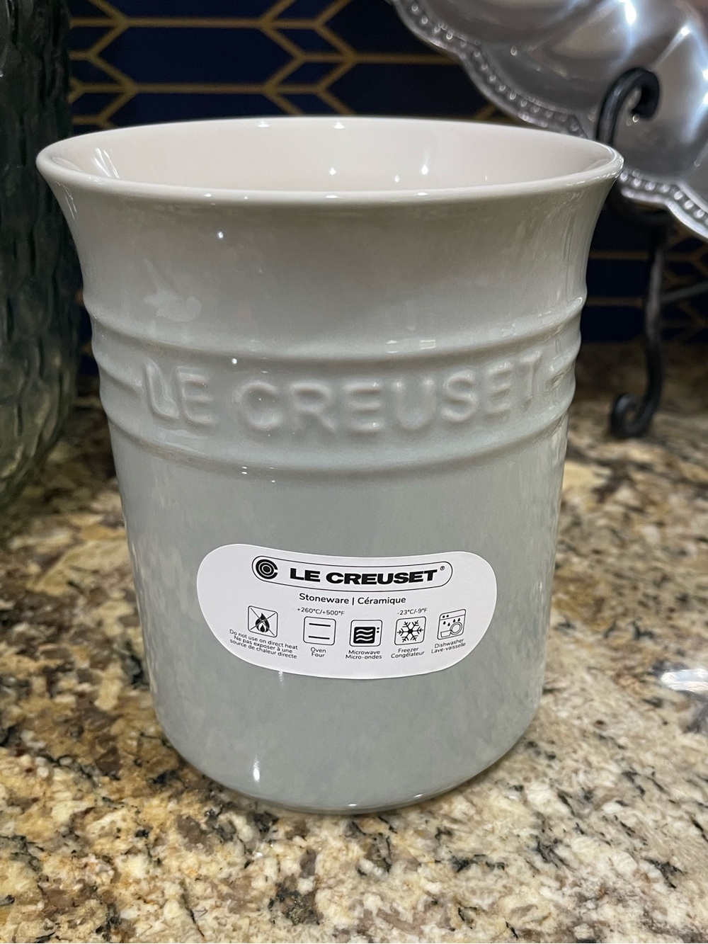 Le Creuset Second Choix Collection 1.L Utensil Crock - PISTACHO -Brand new!